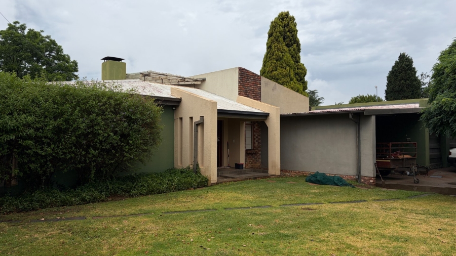 3 Bedroom Property for Sale in Grimbeeck Park North West